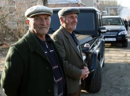Жители города Спитак