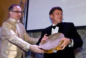 Charitable auction participants