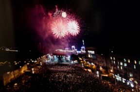 Queen’s concert picture