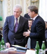 Aleksandr Medvedko and Nikolay Onishchuk