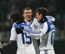 Pape Diakhate, Andrey Nesmachny and Taras Mikhalik