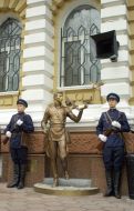 Торжественное открытие памятника сыщику послевоенного периода