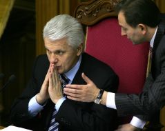 Vladimir Litvin and Nikolay Tomenko
