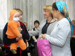 Екатерина Ющенко в Центре детской онкогематологии и трансплантации костного мозга