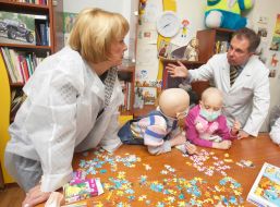 Екатерина Ющенко в Центре детской онкогематологии и трансплантации костного мозга