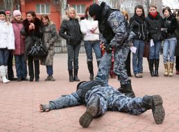 Бойцы спеподразделения ”Беркут”