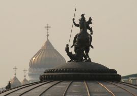 Kind on the Cathedral of the Redeemer