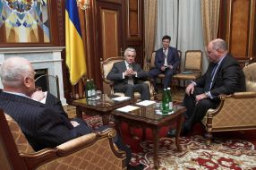 Владимир Литвин и Григорий Карасин