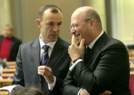 Andrey Kozhemyakin and Roman Zvarych