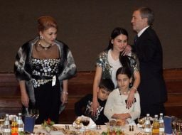 Leonid Chernovetskiy with his family