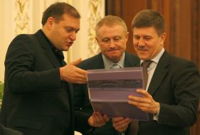 Mikhail Dobkin, Grigoriy Surkis and Ivan Vasyunyk