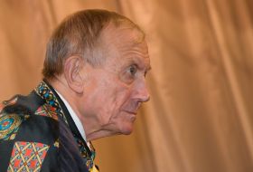 Yevgeniy Yevtushenko