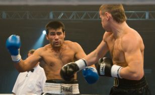 Yuriy Nuzhnenko and Ikbal Kurbanov