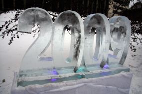 Ice sculpture