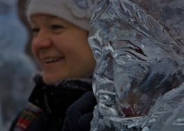 Ice sculpture