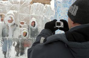 Visitors of icy town
