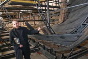 Дмитрий Кабалия