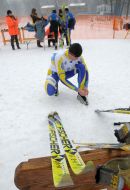A skier prepares to the race