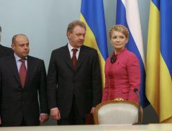 Yuriy Prodan, Oleg Dubina and Yuliya Timoshenko