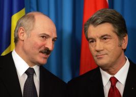 Віктор Ющенко та Олександр Лукашенко