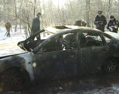 Обгоревший автомобиль «Ниссан Теана»