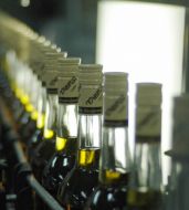 Automated line of overflow of cognac
