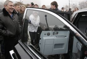 Leonid Chernovetsky and newly-weds
