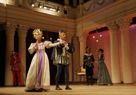 ”Queen Bona’s masquerade” performance