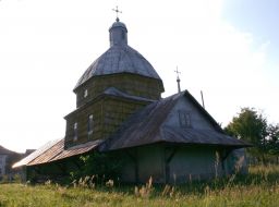 Дерев’яна церква