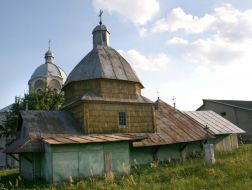 Дерев’яна церква