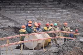 Reconstruction of ”Olimpiyskiy” stadium
