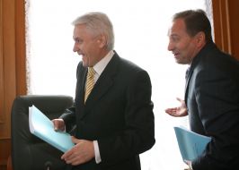 Vladimir Litvin and Nikolay Tomenko