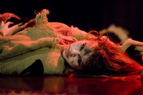 ”Belle pas deux” staging miniatures theater