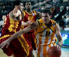 Манучар Маркоишвили, Антонио Грэйвc и Налга Кэмал