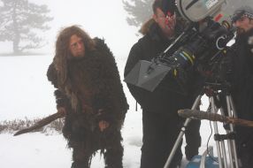 Съемки фильма ”Последний неандерталец Ао”