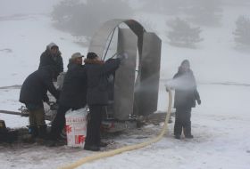Съемки фильма ”Последний неандерталец Ао”