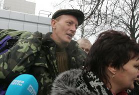 ”Faina” crew command member in an air-port ”Borispol”