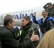 Viktor Yushchenko meets ”Faina” Ukrainian crew command members