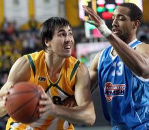 Artur Drozdov and Dijon Thompson