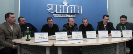Press-conference participants