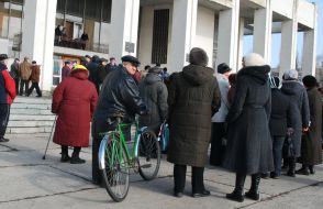 Employees of the state-run enterprise ”Khimprom”