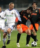 Tiberiu Ghioaghne,  Albelda David and Fernando Morientes