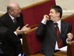 Roman Zvarich and Vyacheslav Kirilenko