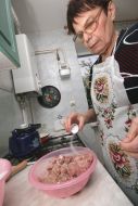 Cooking of meat dumplings
