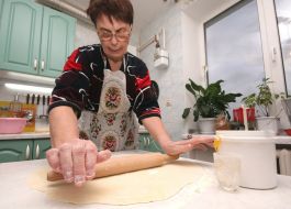 Cooking of meat dumplings