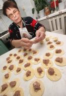 Cooking of meat dumplings