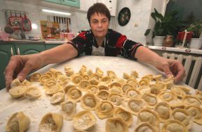 Cooking of meat dumplings