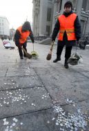 The employees of utilit take away