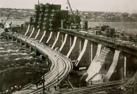 Dnepr hydroelectric power station rowing