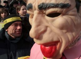 Figure representing the mayor of Kiev Leonid Chernovetsky